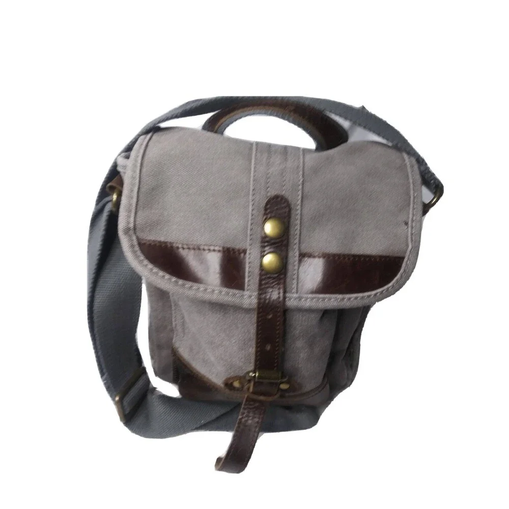 TSD Brand Valley Trail Crossbody Bag Grey Retail $132